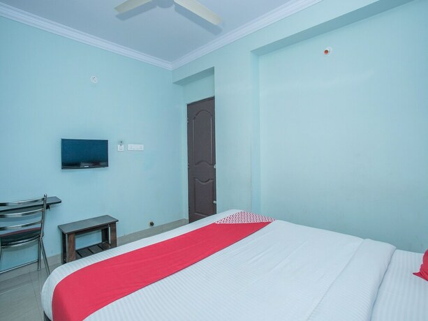 Imagen de la habitación del Hotel Oyo 15269 Surya Inn. Foto 2