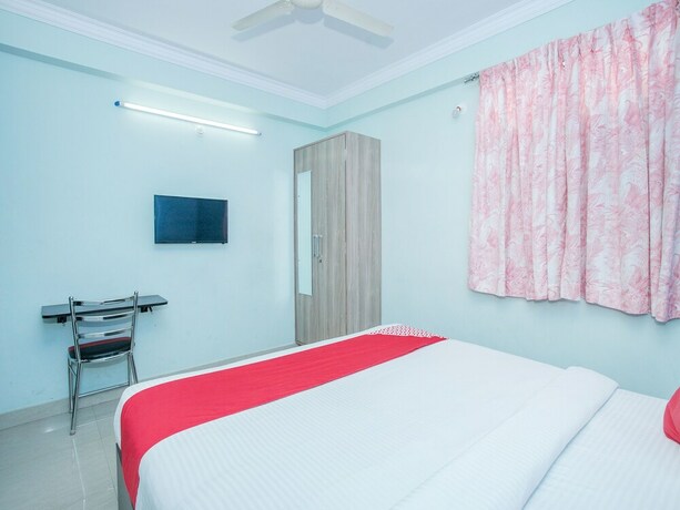 Imagen de la habitación del Hotel Oyo 15269 Surya Inn. Foto 16