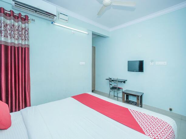Imagen de la habitación del Hotel Oyo 15269 Surya Inn. Foto 18