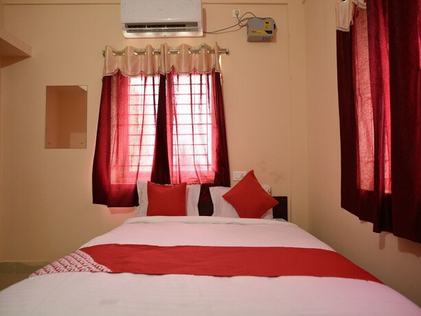 Imagen de la habitación del Hotel Oyo 15474 The Village Inn. Foto 13