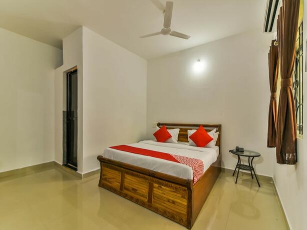 Imagen de la habitación del Hotel Oyo 15487 Ashoka King. Foto 2