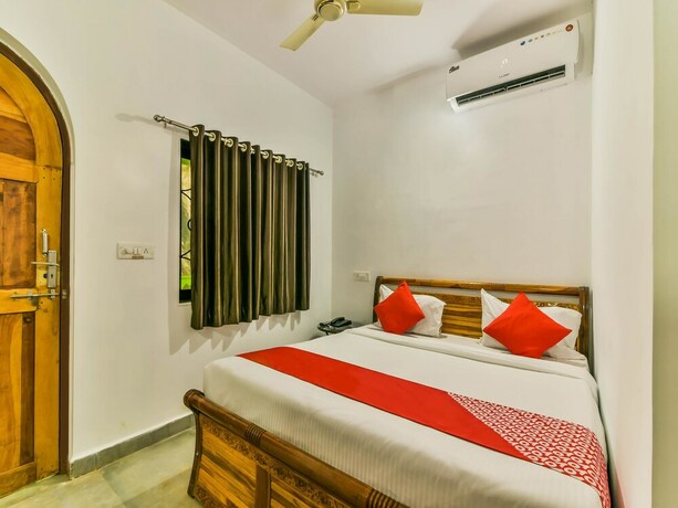 Imagen de la habitación del Hotel Oyo 15487 Ashoka King. Foto 3