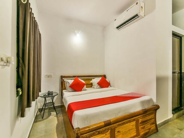 Imagen de la habitación del Hotel Oyo 15487 Ashoka King. Foto 6