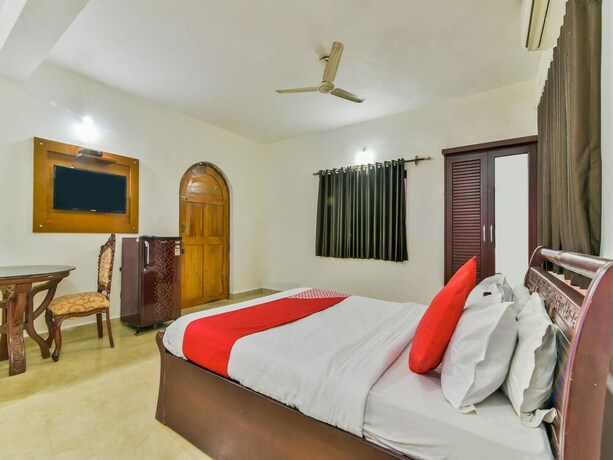 Imagen de la habitación del Hotel Oyo 15487 Ashoka King. Foto 8