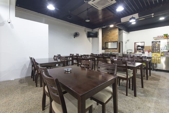 Imagen de la habitación del Hotel Oyo 157 Norbu. Foto 6