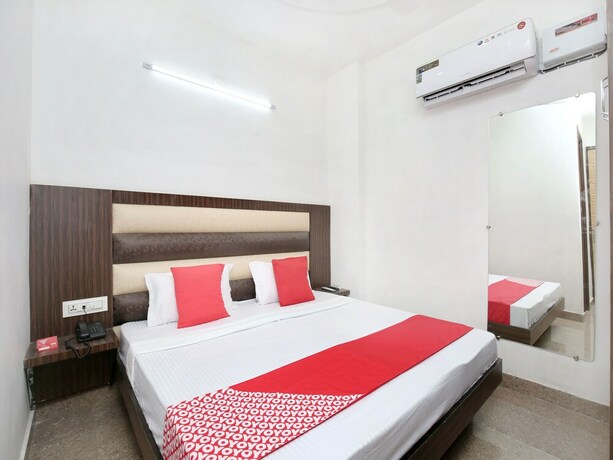 Imagen general del Hotel Oyo 15863 Royal Vij. Foto 6