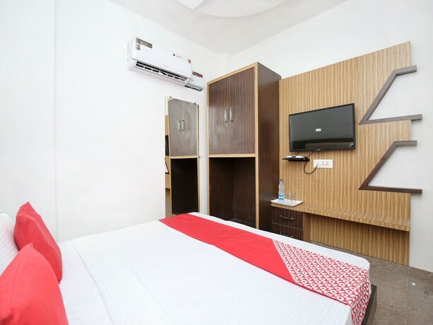 Imagen de la habitación del Hotel Oyo 15863 Royal Vij. Foto 31