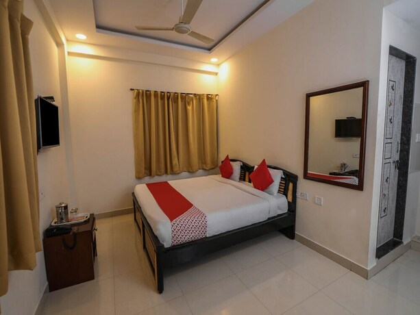 Imagen de la habitación del Hotel Oyo 15928 Midtown. Foto 28