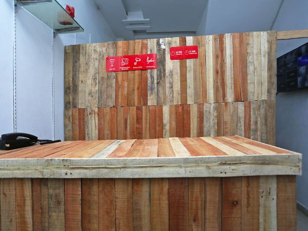 Imagen de los interiores del Hotel Oyo 15994 Bullet Inn and Lounge. Foto 18