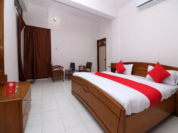 Imagen de la habitación del Hotel Oyo 16112 Uruvela International. Foto 1