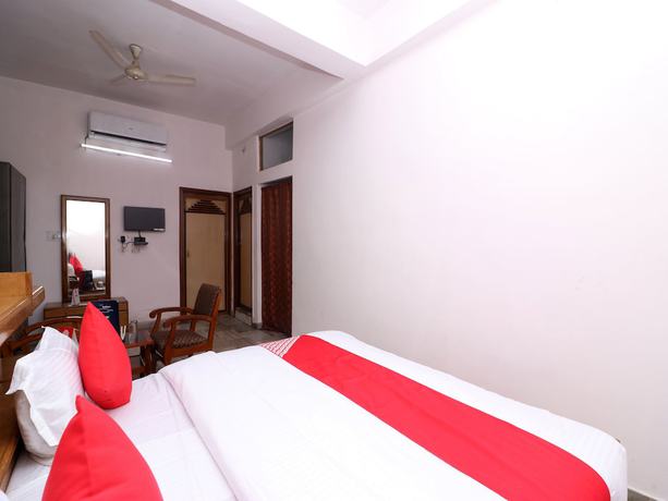 Imagen de la habitación del Hotel Oyo 16112 Uruvela International. Foto 14
