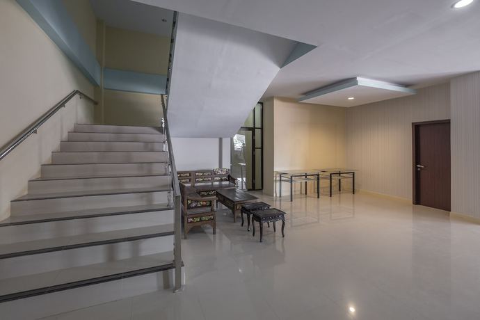 Imagen de los interiores del Hotel Oyo 1633 Darma Nusantara 3. Foto 17