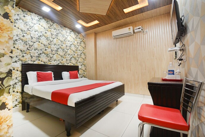 Imagen de la habitación del Hotel Oyo 16515 Bombay Residency. Foto 22