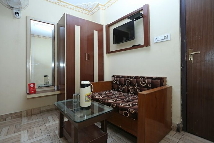 Imagen de la habitación del Hotel Oyo 16782 Shree Ganesh and Restaurant. Foto 7