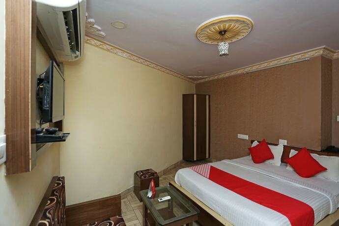 Imagen de la habitación del Hotel Oyo 16782 Shree Ganesh and Restaurant. Foto 12