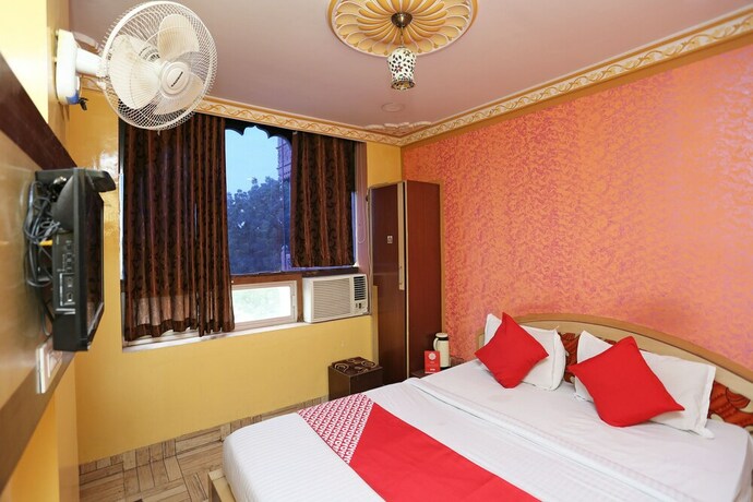 Imagen de la habitación del Hotel Oyo 16782 Shree Ganesh and Restaurant. Foto 14
