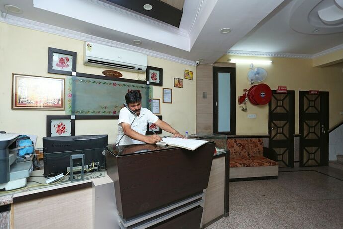 Imagen de los interiores del Hotel Oyo 16782 Shree Ganesh and Restaurant. Foto 18