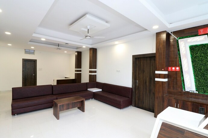 Imagen de los interiores del Hotel Oyo 17043 Ocean Pearl. Foto 37
