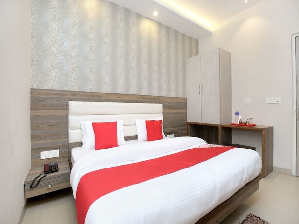 Imagen general del Hotel Oyo 17199 Clg Grand. Foto 4