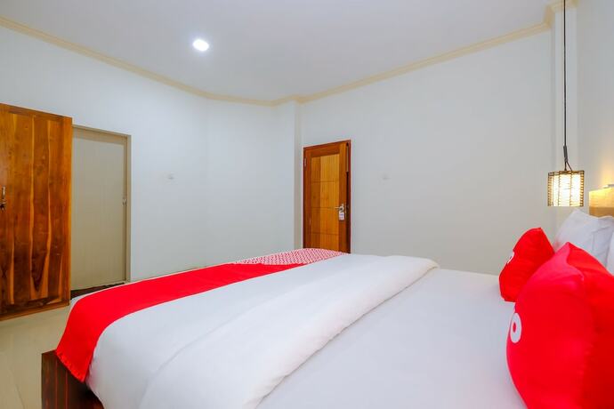 Imagen de la habitación del Hotel Oyo 1793 Kuta Circle Homestay. Foto 3