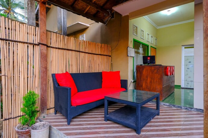 Imagen de los interiores del Hotel Oyo 1793 Kuta Circle Homestay. Foto 15
