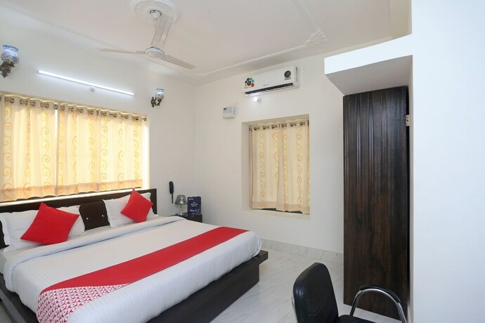 Imagen de la habitación del Hotel Oyo 18301 A-one. Foto 15