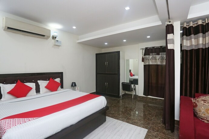 Imagen de la habitación del Hotel Oyo 18301 A-one. Foto 16