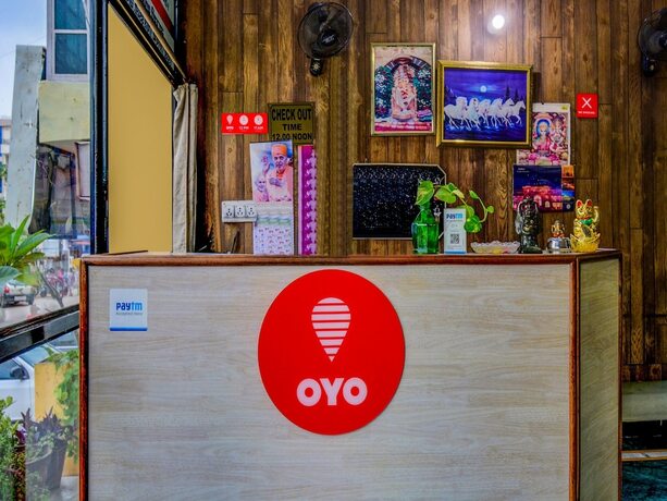 Imagen de los interiores del Hotel Oyo 18320 Utsav. Foto 20