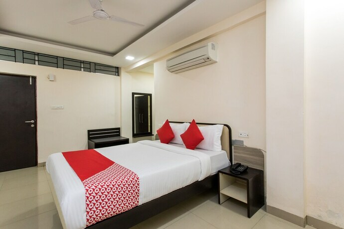 Imagen de la habitación del Hotel Oyo 18440 Shri Ramkrishna Bagh. Foto 1