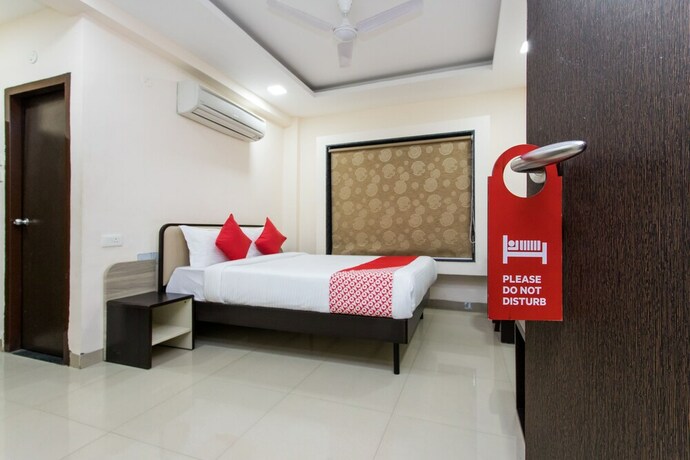 Imagen de la habitación del Hotel Oyo 18440 Shri Ramkrishna Bagh. Foto 7