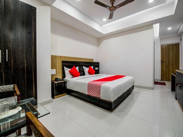 Imagen de la habitación del Hotel Oyo 18542 Petals Inn. Foto 8