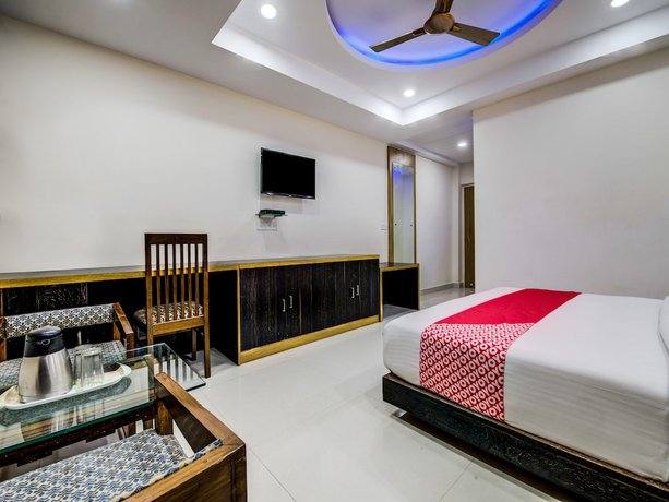 Imagen de la habitación del Hotel Oyo 18542 Petals Inn. Foto 10
