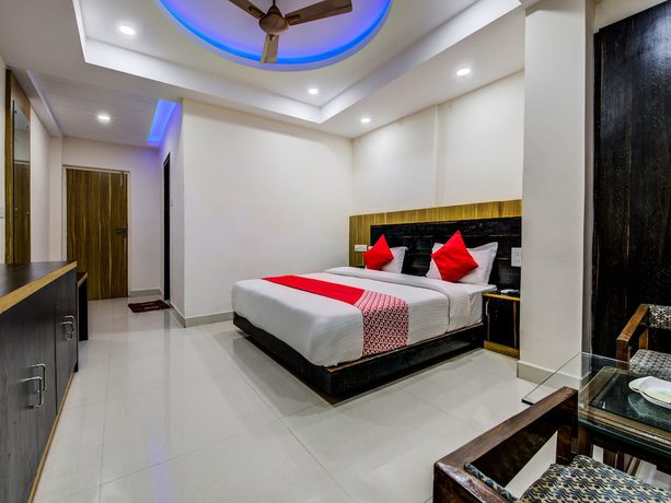 Imagen de la habitación del Hotel Oyo 18542 Petals Inn. Foto 12