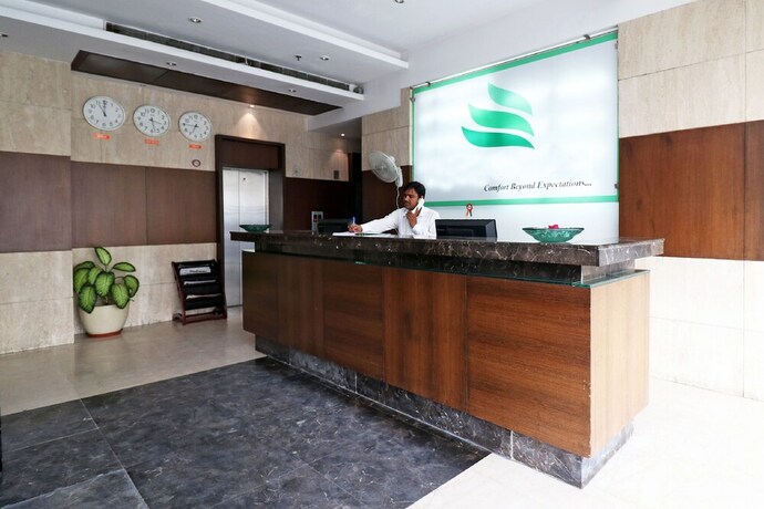 Imagen de los interiores del Hotel Oyo 19296 Joy Inn and Suites. Foto 31