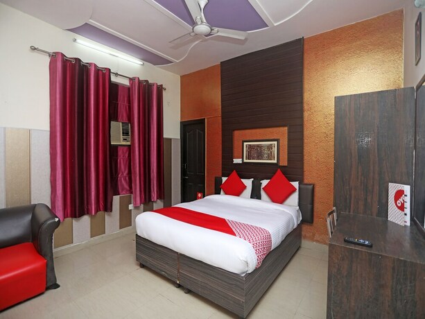 Imagen de la habitación del Hotel Oyo 19472 Highway Regency. Foto 16