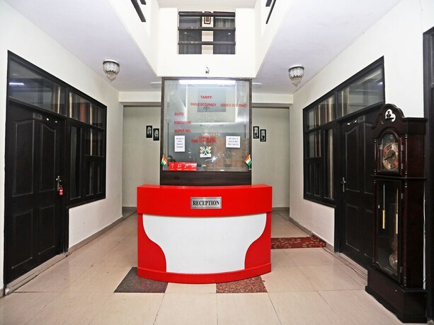 Imagen de los interiores del Hotel Oyo 19472 Highway Regency. Foto 18