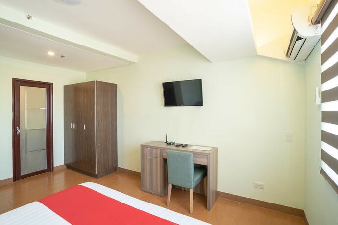 Imagen de la habitación del Hotel Oyo 196 Destiny Hotel. Foto 6