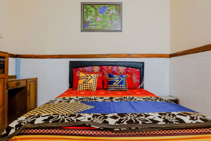 Imagen de la habitación del Hotel Oyo 1971 Dewi. Foto 2