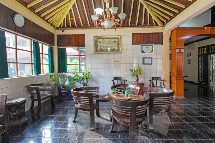 Imagen de los interiores del Hotel Oyo 1984 Istana Family Syariah. Foto 16