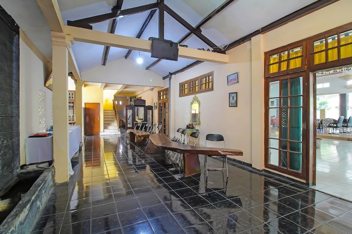 Imagen de los interiores del Hotel Oyo 1984 Istana Family Syariah. Foto 17