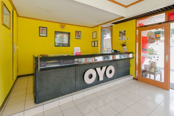 Imagen de los interiores del Hotel Oyo 1996 Koneng. Foto 16