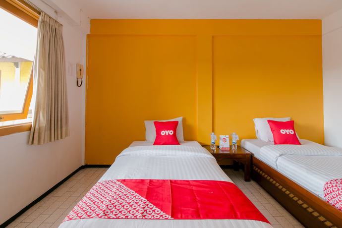 Imagen de la habitación del Hotel Oyo 1996 Koneng. Foto 10