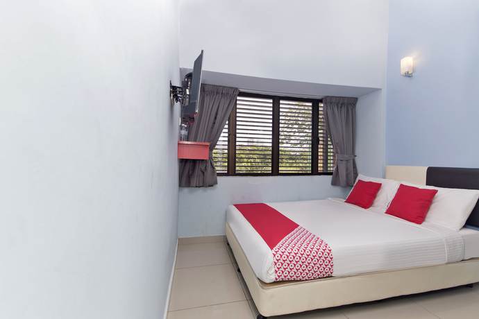 Imagen de los interiores del Hotel Oyo 220 Sri Maluri. Foto 19