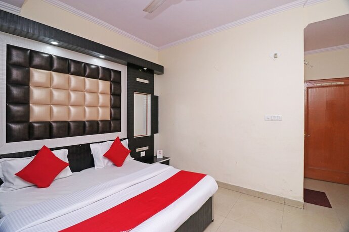Imagen de la habitación del Hotel Oyo 22242 Maa Rudrani Resort. Foto 33