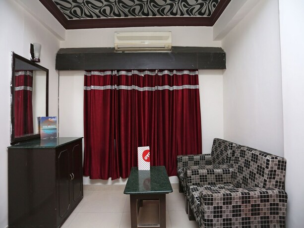 Imagen general del Hotel Oyo 22507 Anjuman. Foto 11