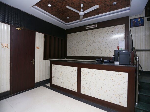 Imagen general del Hotel Oyo 22507 Anjuman. Foto 12