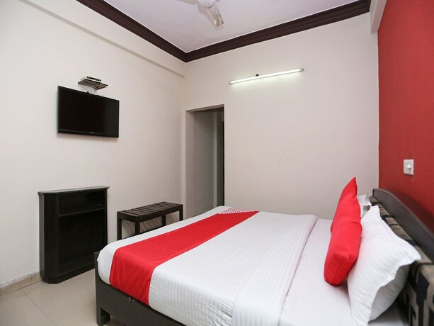 Imagen de la habitación del Hotel Oyo 22507 Anjuman. Foto 16