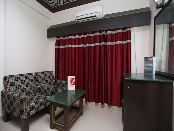 Imagen de la habitación del Hotel Oyo 22507 Anjuman. Foto 28
