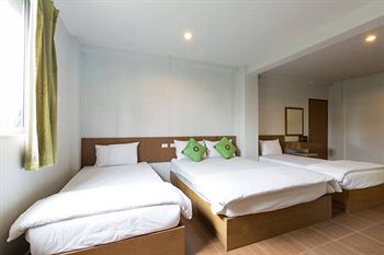 Imagen de la habitación del Hotel Oyo 227 Suchaya House. Foto 12