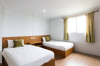 Imagen de la habitación del Hotel Oyo 227 Suchaya House. Foto 14